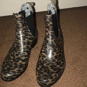 Sam eledman rain boots